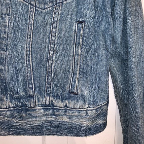 Levi’s Silver Label Denim Trucker Jean Jacket - Picture 8 of 16